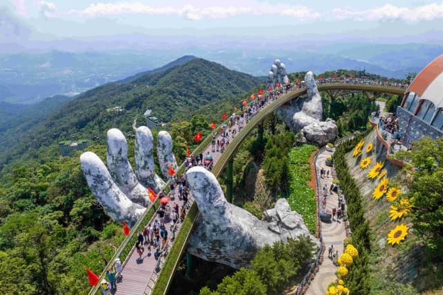 Điểm danh những điểm đến hot nhất trong 2 kỳ nghỉ lễ kéo dài 7 ngày