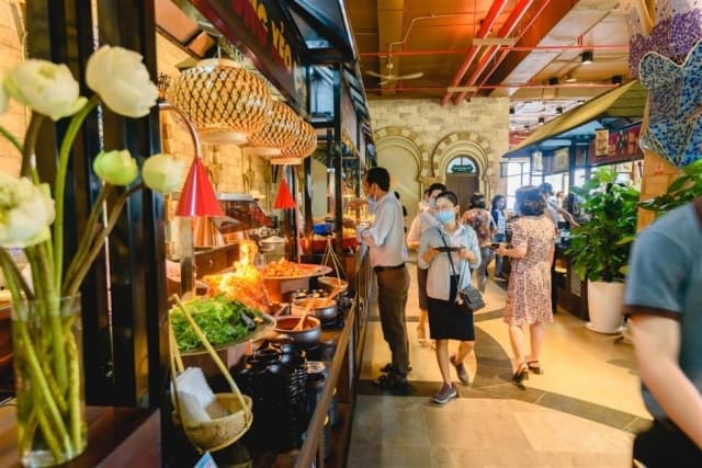 Có nhà hàng buffet trên đỉnh Núi Bà Đen không? Giải đáp chi tiết