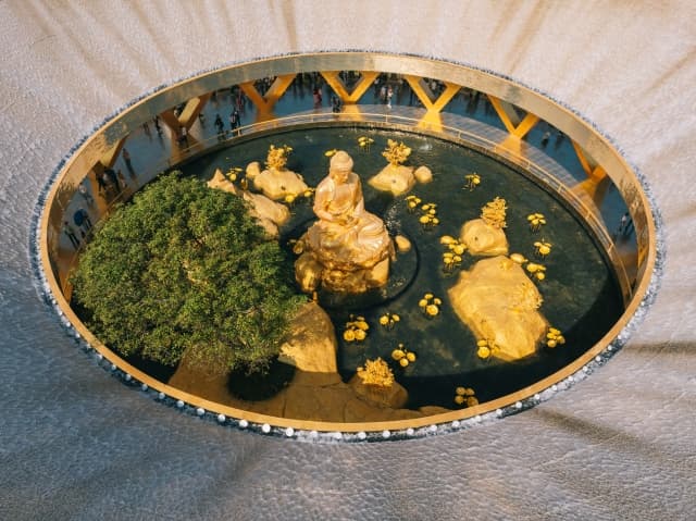 Đức Phật Câu Na Hàm Mâu Ni là ai mà được tôn sùng tại nhiều nước Phật giáo?