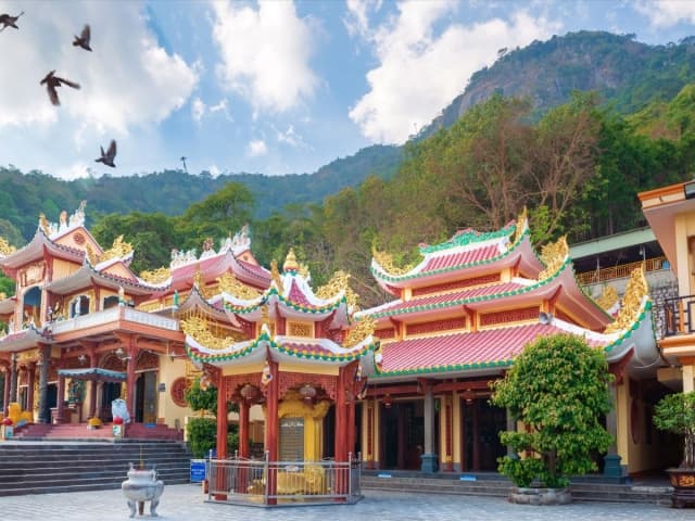 Lịch sử Chùa Quan Âm: Hành trình linh thiêng giữa núi trời Bà Đen