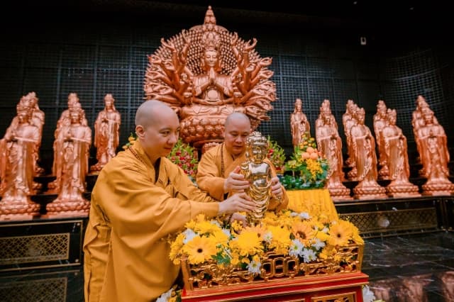 ព័ត៌មានសំខាន់ពេញលេញអំពី ពិធីបុណ្យវិសាខបូជា ២០២៦ នៅ ភ្នំបាដែន
