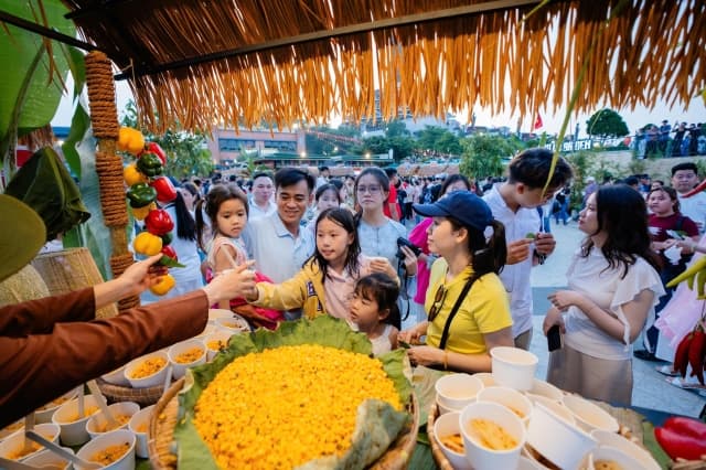 Ăn gì ở Núi Bà Đen? Gợi ý những món ngon không nên bỏ qua