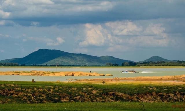 10 điểm ăn chơi & 10 trải nghiệm tại hồ Dầu Tiếng – Đà Lạt thu nhỏ