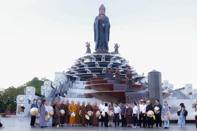 Núi Bà Tây Ninh – Điểm đến trong khuôn khổ Đại lễ Phật đản Liên Hiệp quốc VESAK 2025