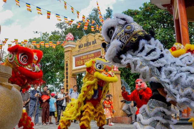 Núi Bà Đen tổ chức chợ lá và nhiều hoạt động độc đáo dịp lễ vía Bà