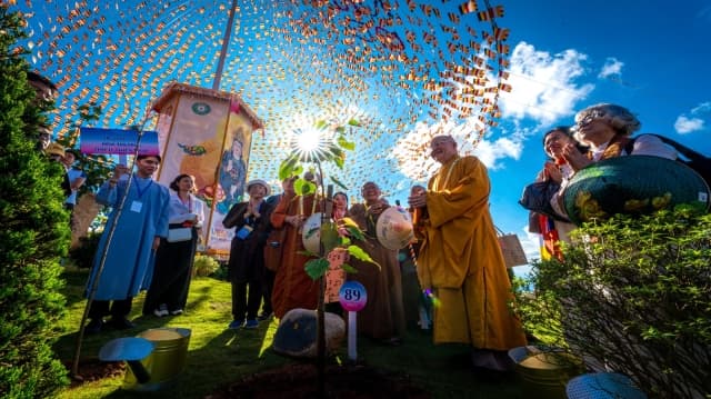 Chủ tịch Ủy ban tổ chức Quốc tế Đại lễ Vesak Liên Hiệp Quốc (ICDV): “Núi Bà Đen là nơi thiên đàng gặp địa giới”