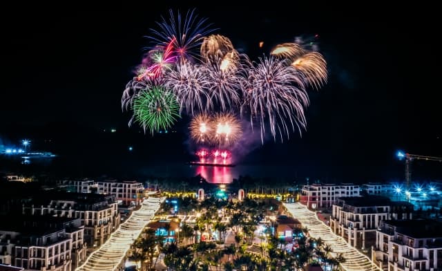 Khai trương VUI-Fest và Sun Bavaria Cat Ba: "Cú hích" đánh thức tiềm lực và vị thế của đảo ngọc Cát Bà