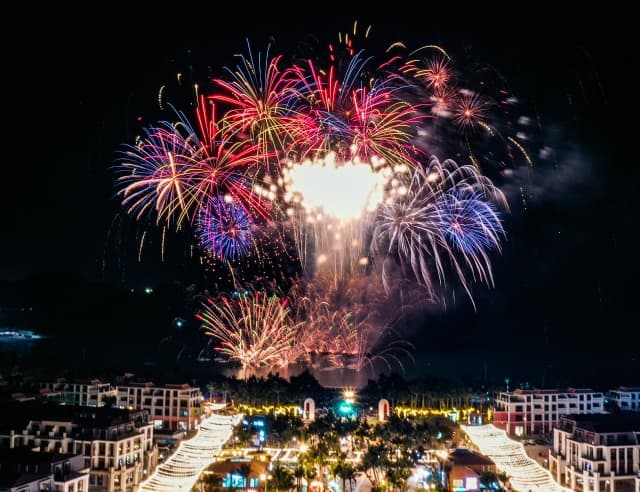 Những khoảnh khắc ấn tượng tại lễ khai trương VUI-Fest Cát Bà và Sun Bavaria Cat Ba