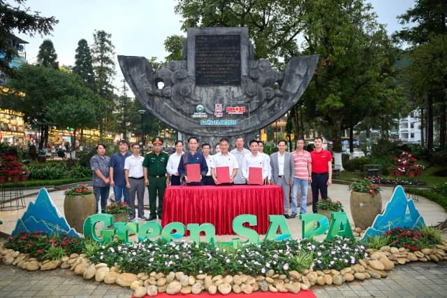 Sun World Fansipan Legend tặng hàng nghìn cây xanh cho Sa Pa