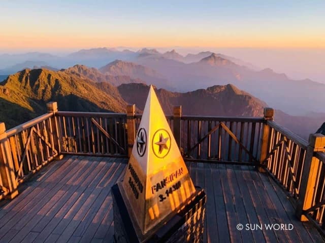 Giới thiệu cáp treo Fansipan – Công trình kỷ lục thế giới