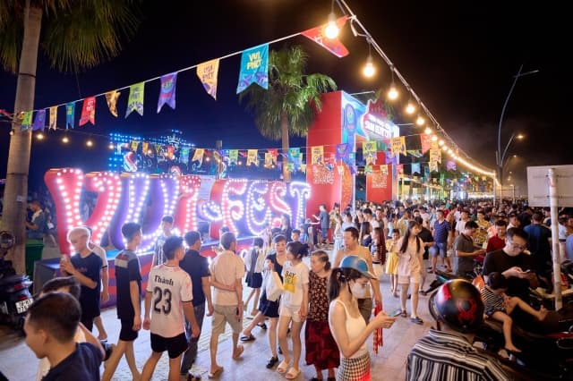 “Bắt sóng” địa điểm chơi đêm sôi động chưa từng có tại Quảng Ninh