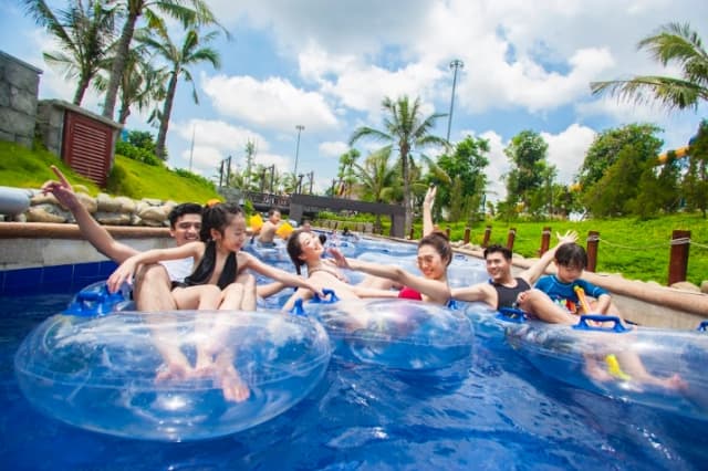 Sun World Ha Long “thổi nến sinh nhật” với hàng chục ngàn phần quà và ưu đãi chơi 3 công viên chỉ từ 400.000 đồng chơi trong hai ngày liên tiếp