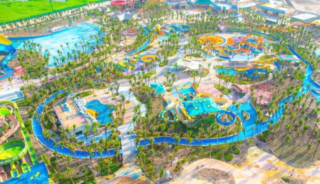 Làn trượt ống đua song song đầu tiên của Đông Nam Á tại Sun World Hà Nam có gì hot?
