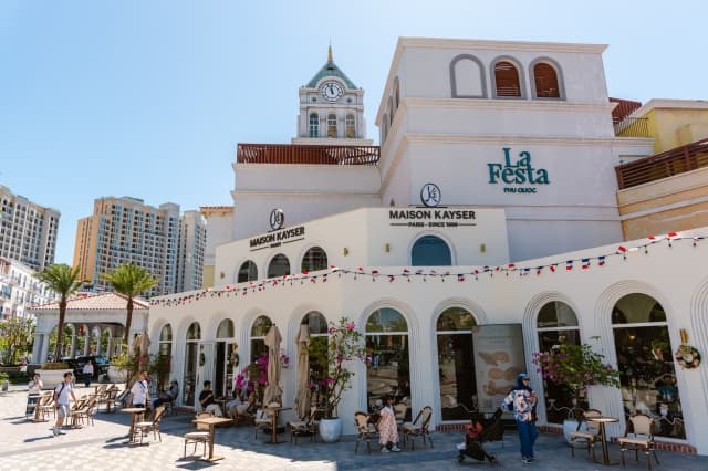 Maison Kayser nằm ở đâu? Có gì tại tiệm bánh "chuẩn Pháp" đầu tiên tại Phú Quốc?
