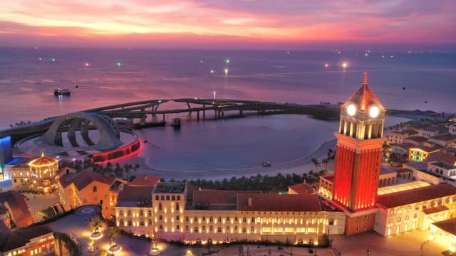 Top khách sạn đẹp tại Sunset Town không thể bỏ lỡ