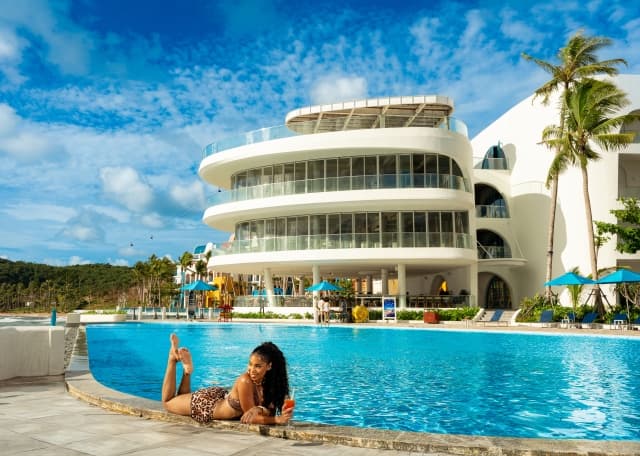 Săn view biển “triệu đô” với giá một ly cà phê, Santo Beach Club (Hòn Thơm) gây chú ý tại Phú Quốc dịp 2/9