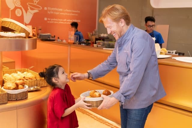 Giải mã cơn sốt săn tìm bánh cookie Eric Kayser sau chuyến đi Phú Quốc