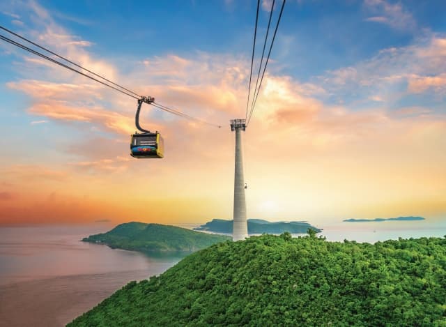 Trung thu có gì vui ở Phú Quốc: Ban ngày vượt biển, tối ngắm hai màn pháo hoa