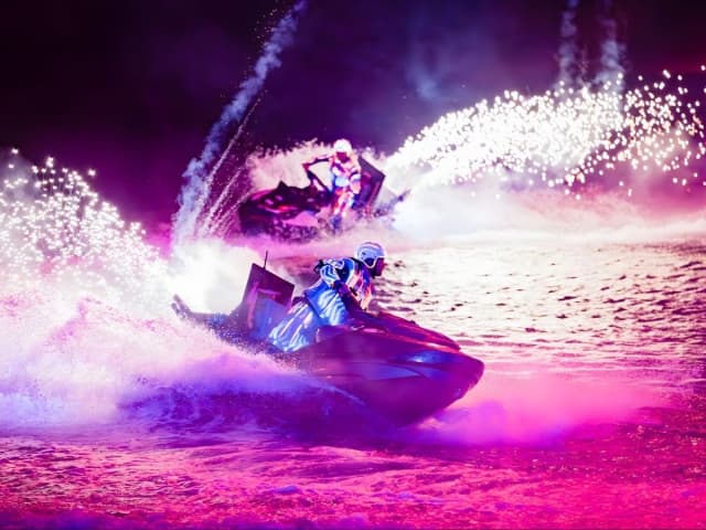 Symphony of the Sea Season 3 in Phu Quoc: Flyboard and jetski performers take on a 56,000m2 ocean stage
