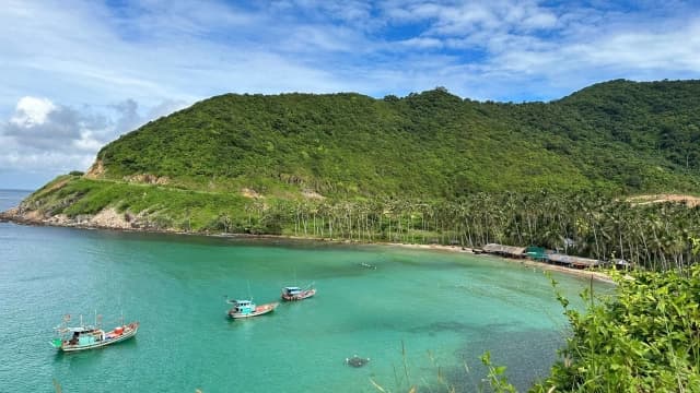 Hòn Lớn Nam Du: Cẩm Nang Chi Tiết Khám Phá Đảo Ngọc Hoang Sơ