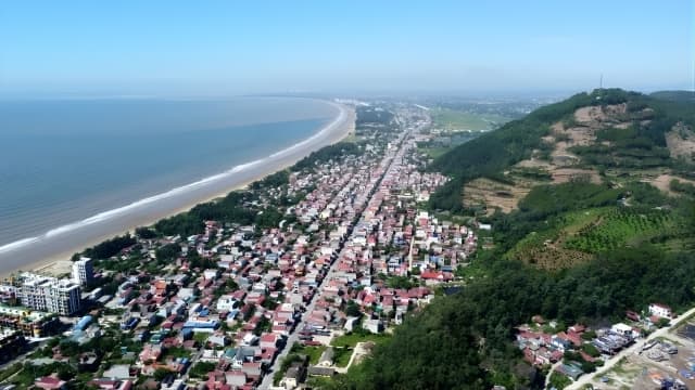 Khám phá “viên ngọc mới” bãi biển Hoằng Trường của xứ Thanh