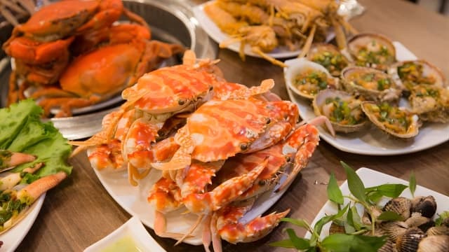 Thanh Hoa Seafood Buffet: Paradise for seafood lovers