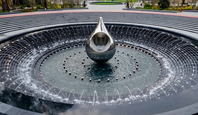 Từ Tháp Tam Thắng đến Tượng đài “Giọt nước”: Sun Group tiếp tục đồng hành kiến tạo biểu tượng mới cho TP.HCM